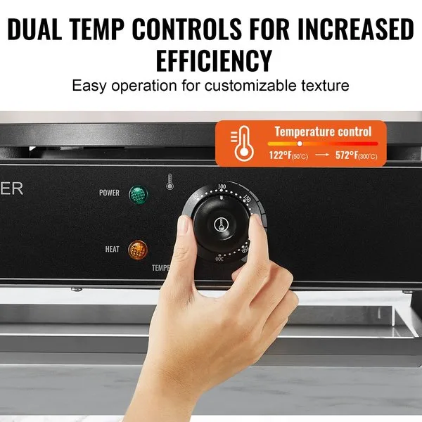 Tootepilt näitab põrandal seisvat elektrilist ahju, millel on temperatuuri ja soojuskontroll. Ahju juhtpaneelil on